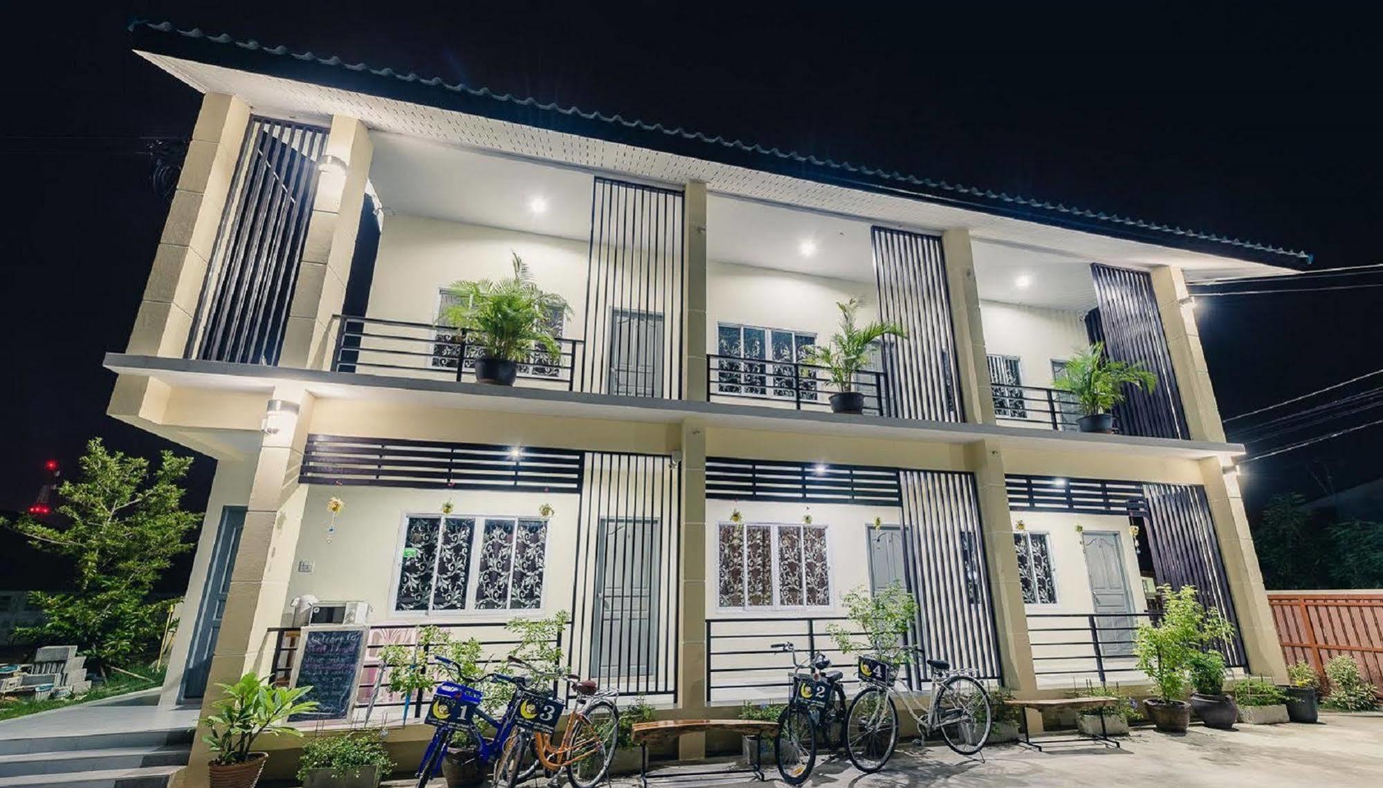 Hotel Sweet Dreams Phetchaburi Exterior foto